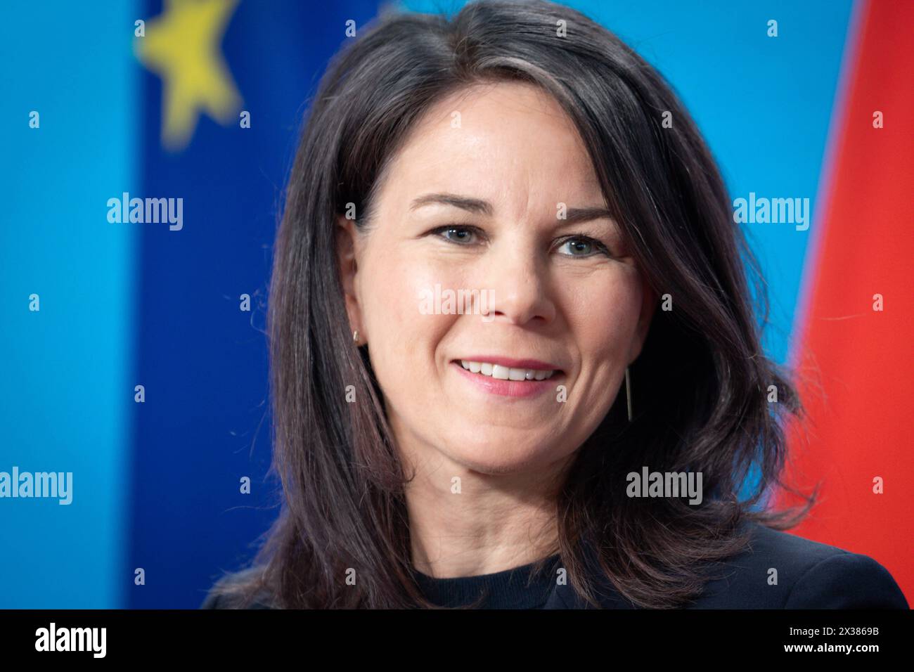 annalena-baerbock-portrait-hi-res-stock-photography-and-images-alamy