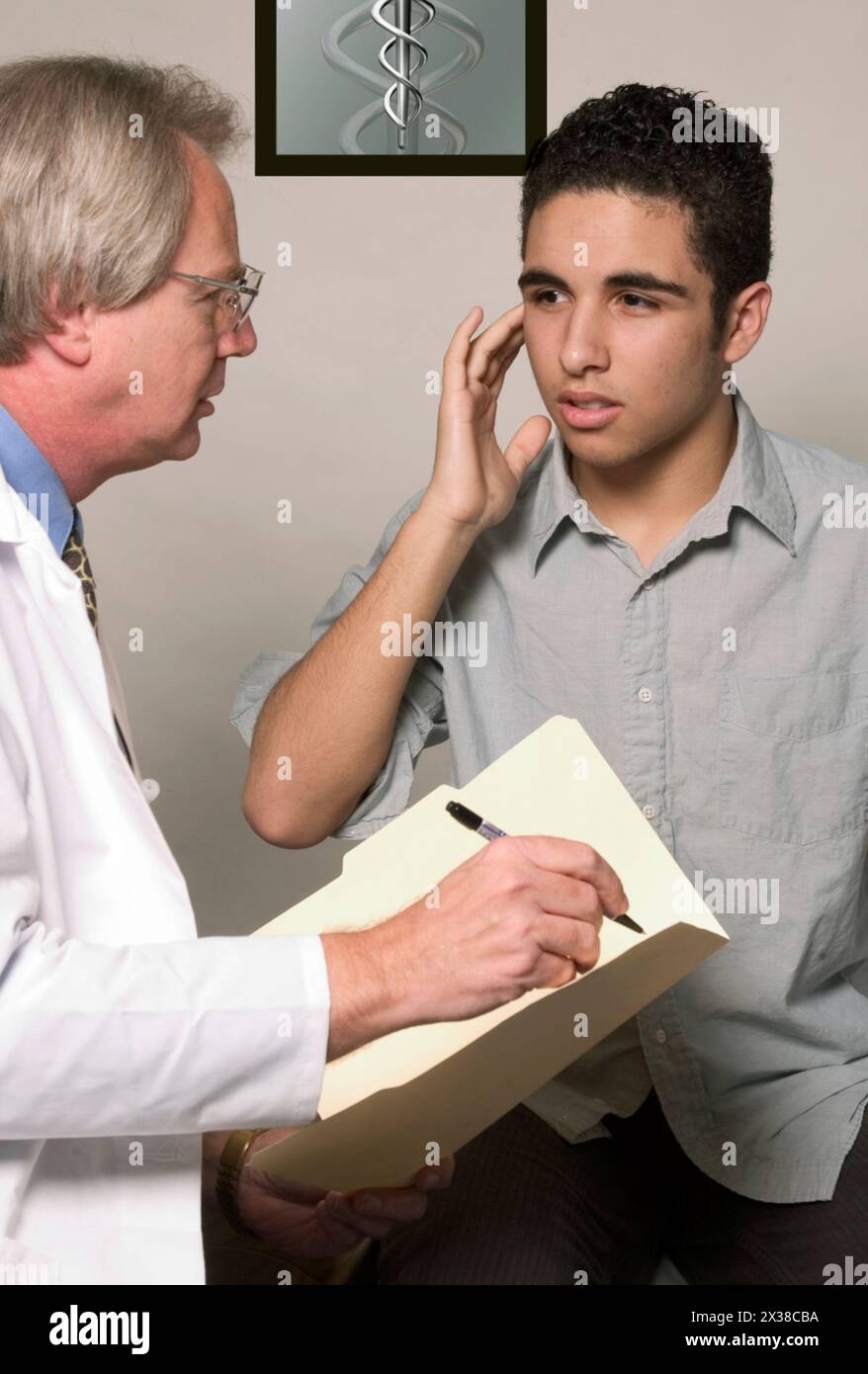 Teen doctor talking hi-res stock photography and images - Alamy