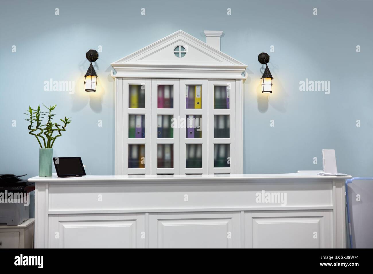 Reception Folder Reception desk and cabinet with folders in clinic Stock Photo - Alamy