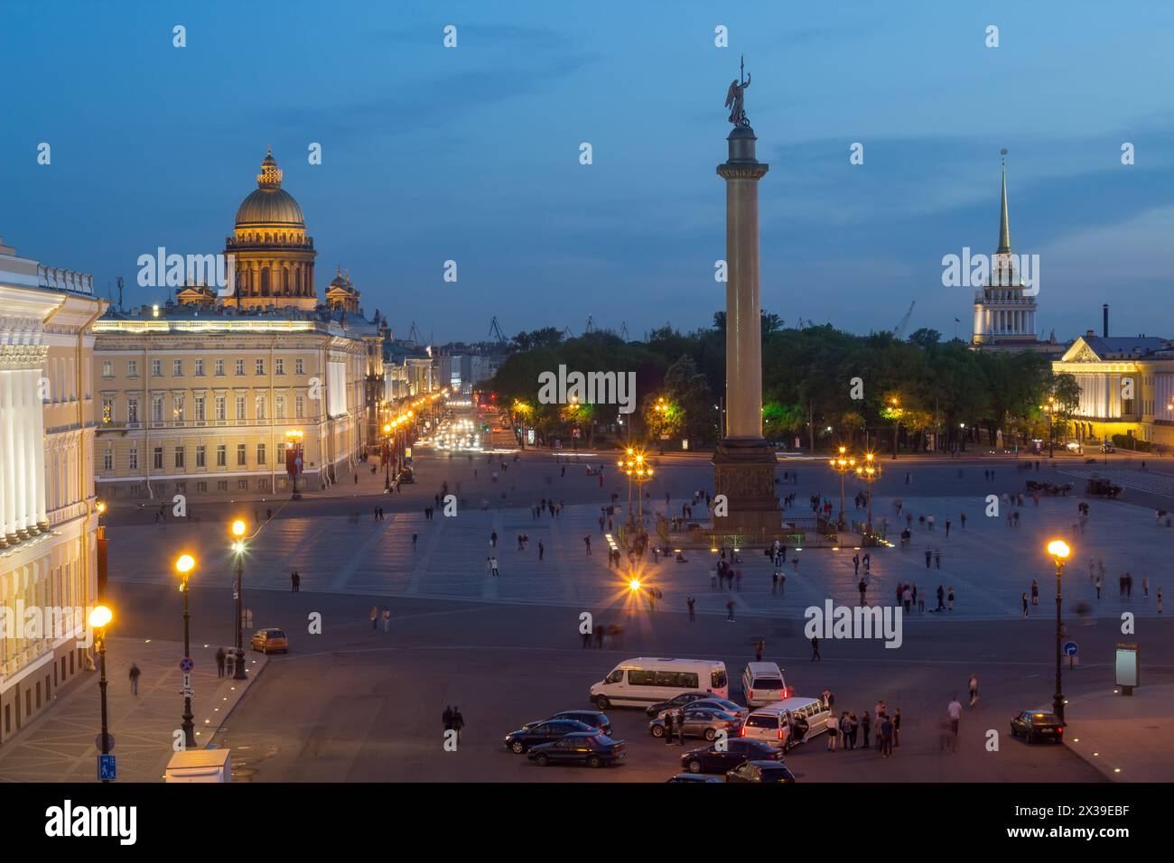 Alexander Column on square in front of Main Staff building at evening ...