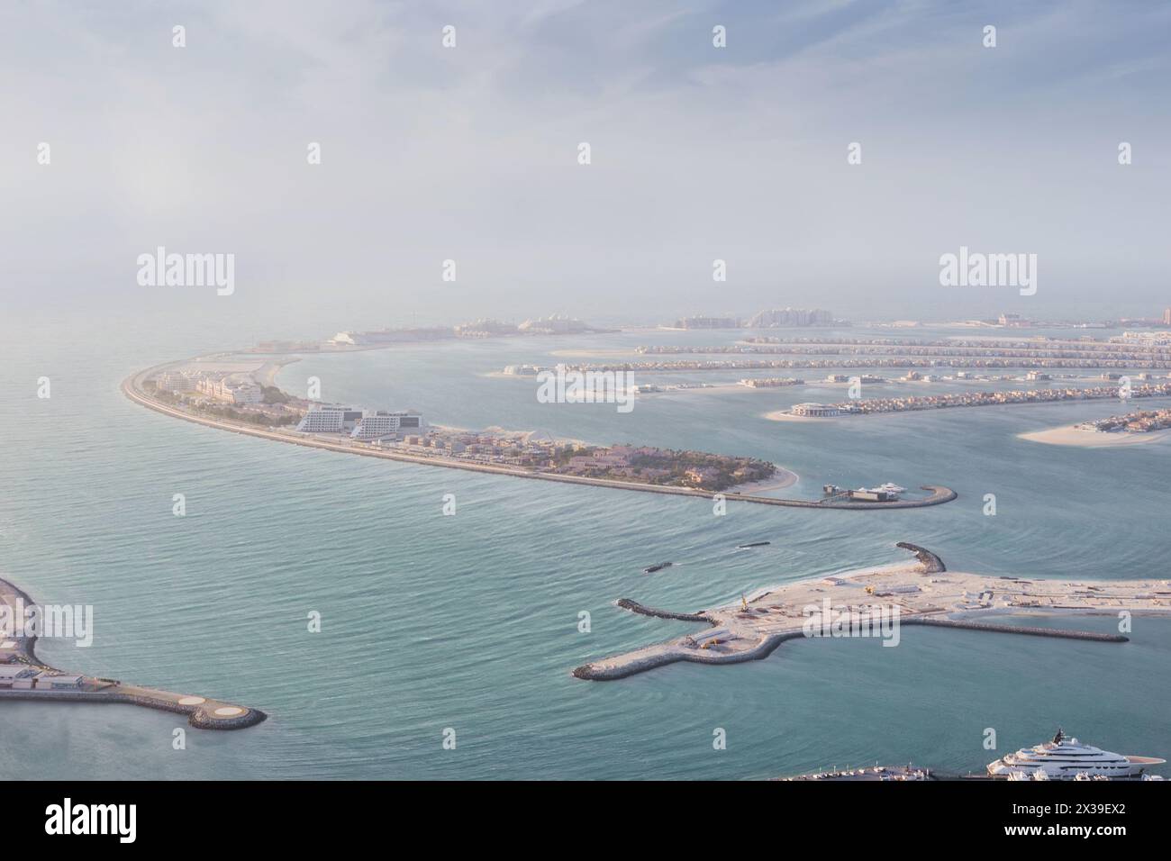 Palm island project dubai hi-res stock photography and images - Alamy