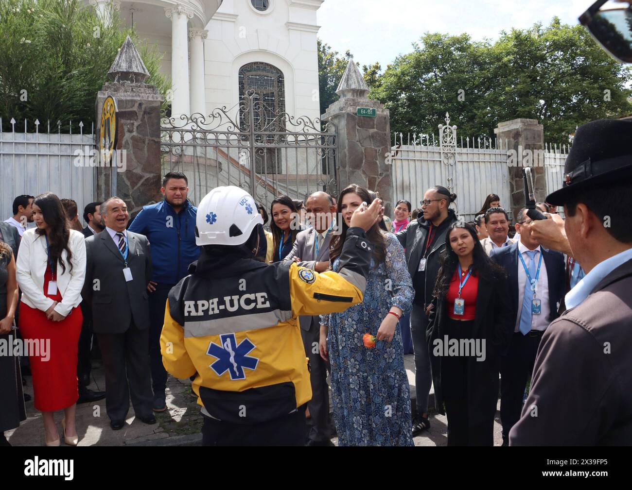ASAMBLEA-SIMULACRO-ATENTADOS Quito, jueves 25 de abril del 2024 Similacro de atentados terroristas en contra de funcionarios y Asambleistas,en la Asamblea Nacional, Edificio del Palacio Legislativo y sus alrededores. Fotos:Rolando Enriquez/API Quito Pichincha Ecuador POL-ASAMBLEA-SIMULACRO-ATENTADOS-78ccaf08691666d672ae03bef09d9edc *** ASAMBLEA SIMULACRO SIMULACRO ATENTADOS Quito, Thursday, April 25, 2024 Simulation of terrorist attacks against officials and Assembly Members, in the National Assembly, Legislative Palace Building and its surroundings Photos Rolando Enriquez API Quito Pichincha Stock Photo