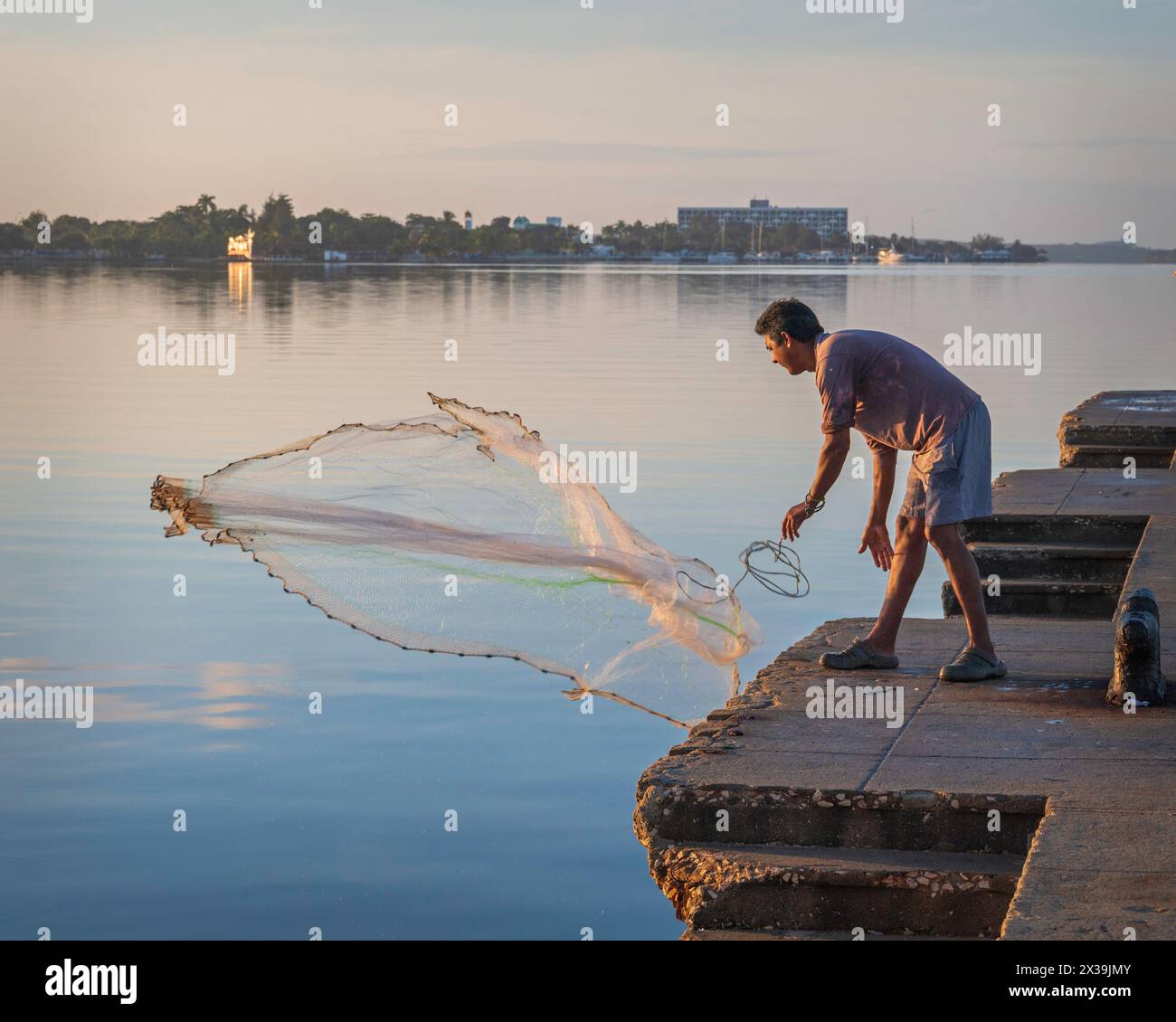 cuban fishing net Cuba cienfuegos port hi-res stock photography and images