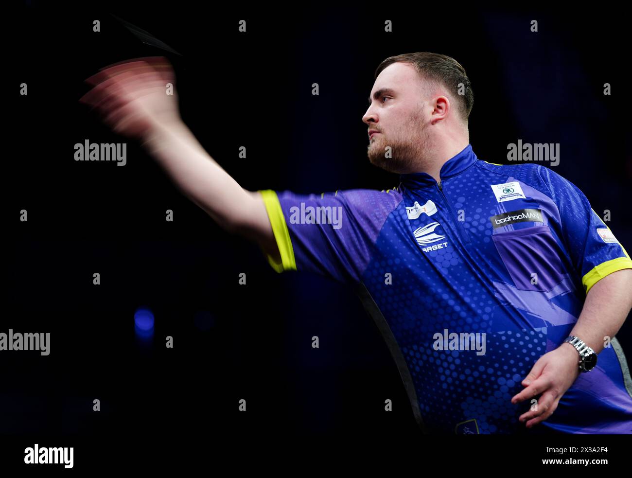 Luke Littler in action against Gerwyn Price (not pictured) on night thirteen of the 2024 BetMGM Premier League at the M&S Bank Arena, Liverpool. Picture date: Thursday April 25, 2024. Stock Photo