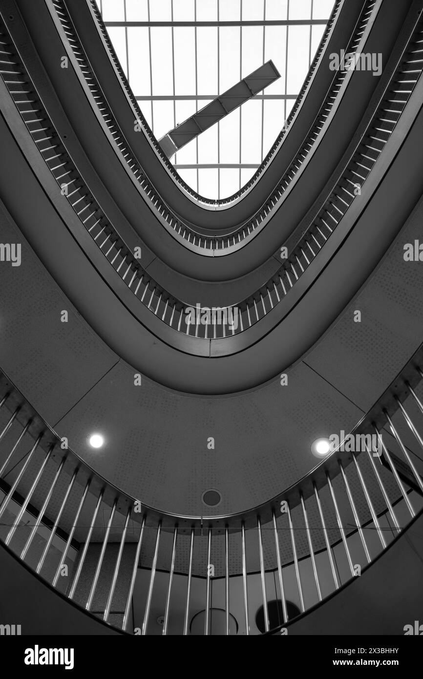 Building in the historic city centre, black and white, Duesseldorf ...