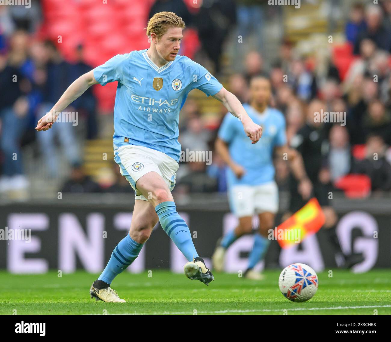 London, UK. 20th Apr, 2024  - Manchester City v Chelsea - FA Cup Semi-Final - Wembley.                                                                         Manchester City's Kevin De Bruyne in action.                                    Picture Credit: Mark Pain / Alamy Live News Stock Photo