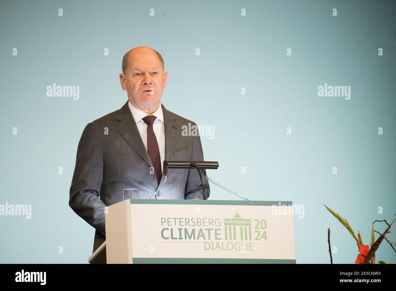Berlin, Germany. 26th Apr, 2024. Federal Chancellor Olaf Scholz (SPD ...