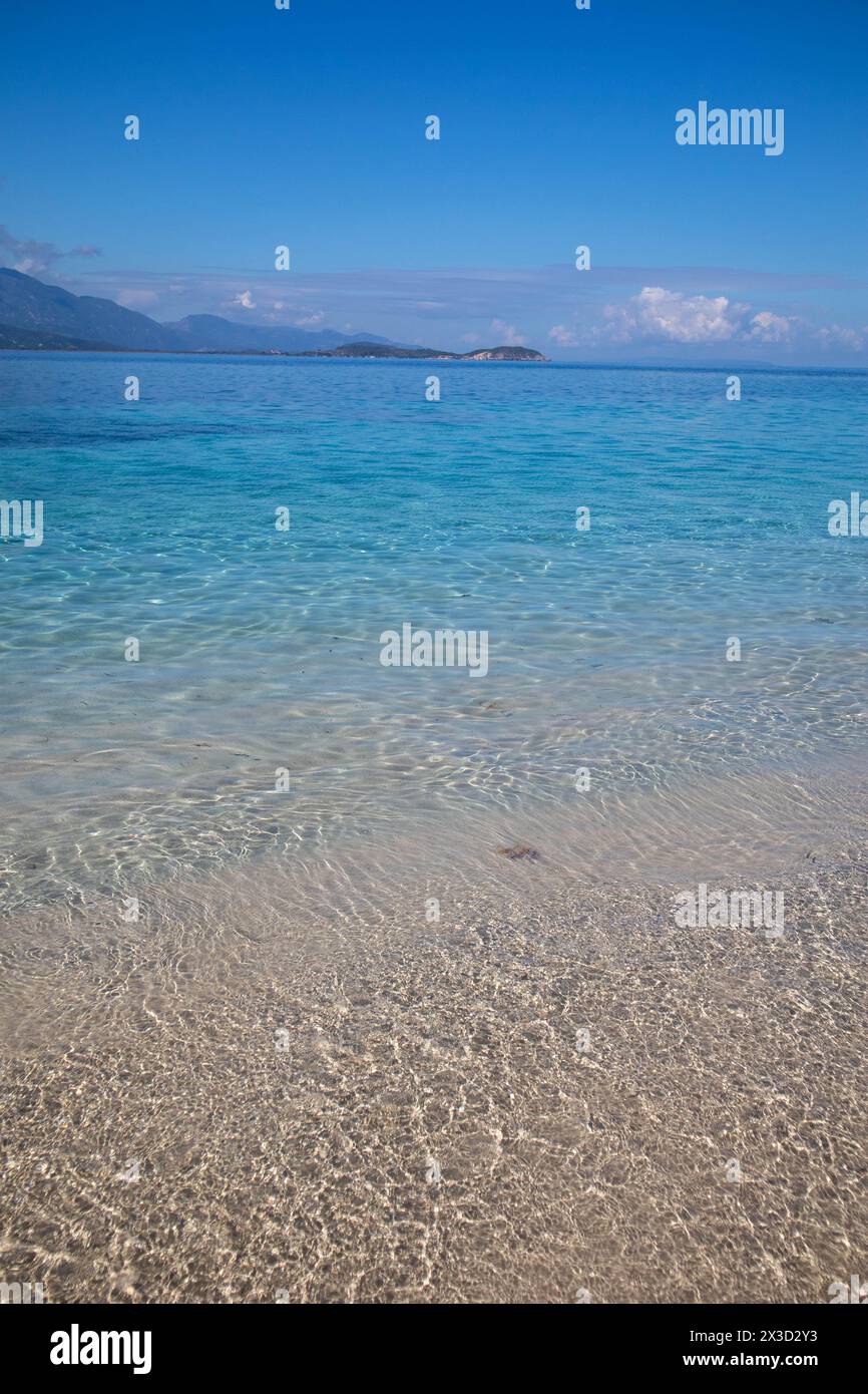 Bright sunny day on tropical hi-res stock photography and images - Alamy