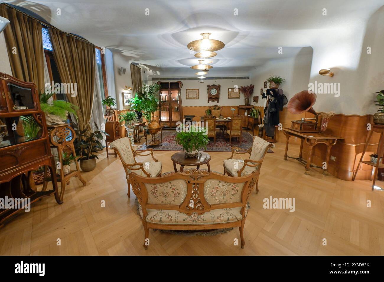 Bürgerliche Privatwohnung der Familie Batllo, Casa Batllo, Appartmenthaus von Antoni Gaudi, Passeig de Gracia, Barcelona, Katalonien, Spanien Stock Photo