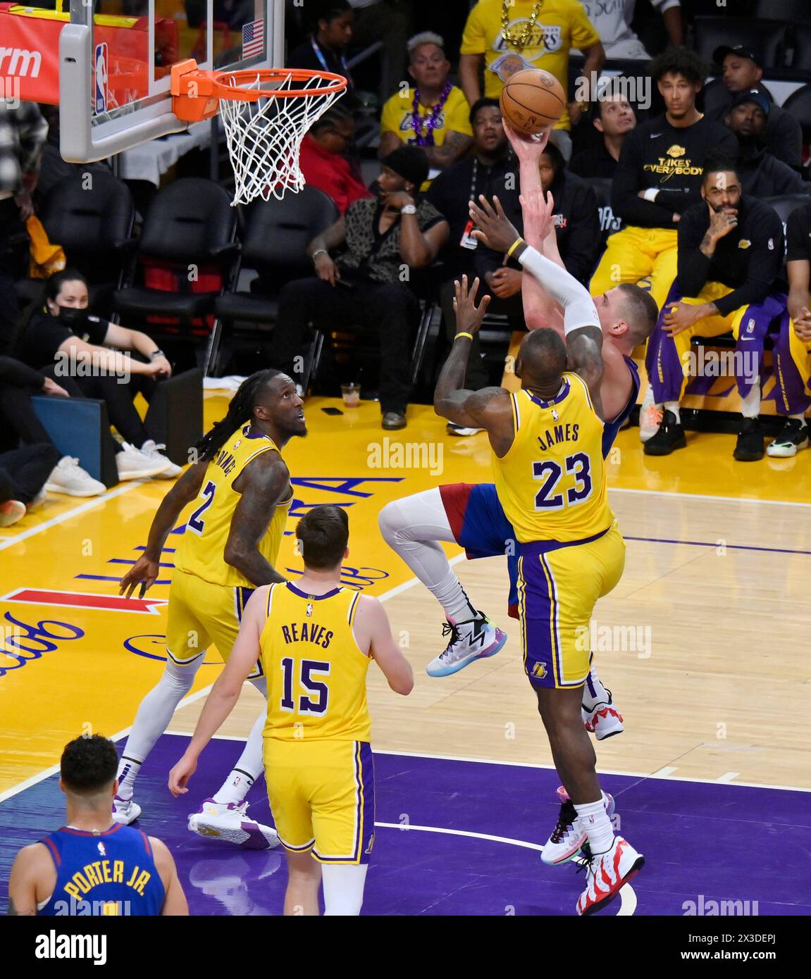 Lebron 15 lakers edition hot sale