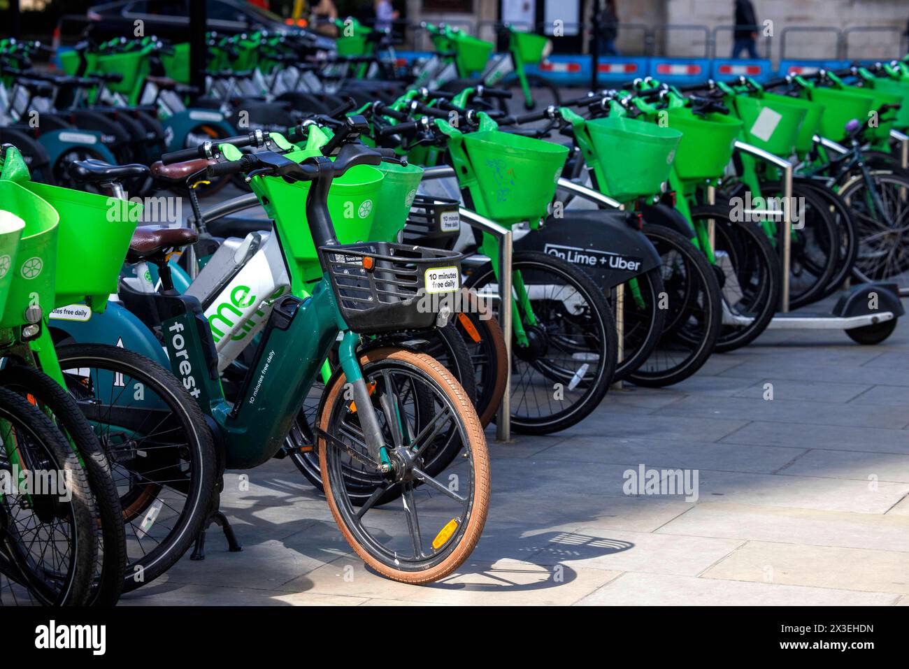 London uber bike hi res stock photography and images Page 5 Alamy