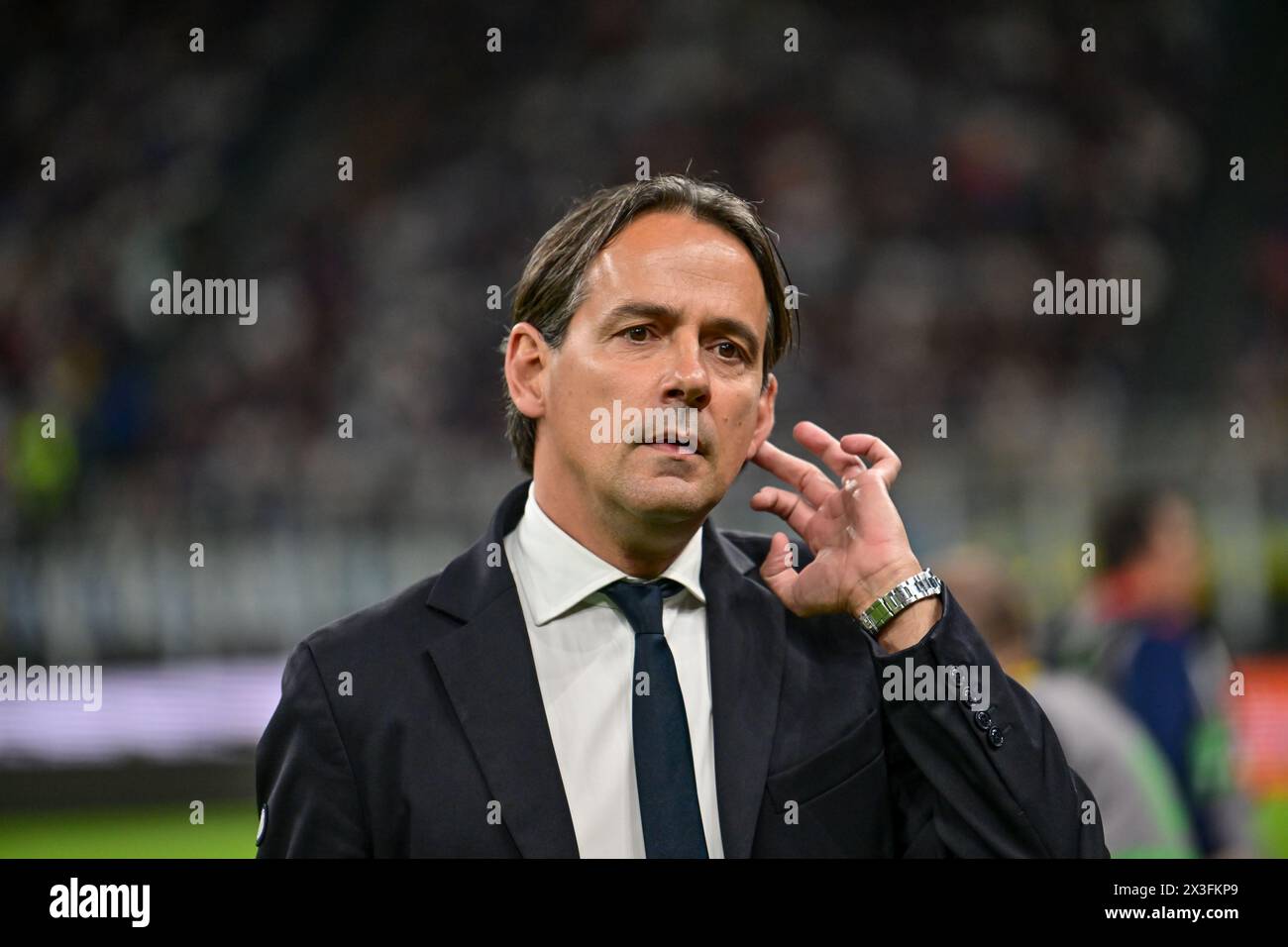 Milano, Italy. 14th, April 2024. Head coach Simone Inzaghi of Inter seen during the Serie A match between Inter and Cagliari at Giuseppe Meazza in Milano. (Photo credit: Gonzales Photo - Tommaso Fimiano). Stock Photo