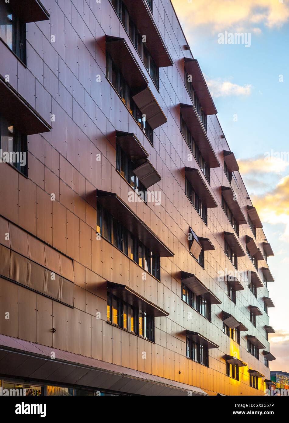 modern building facade reflect sunset color Stock Photo - Alamy