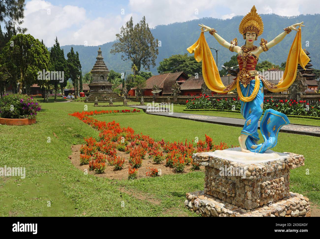 Landscape with the Balinese sculpture - Pura Bratan, Bali Stock Photo