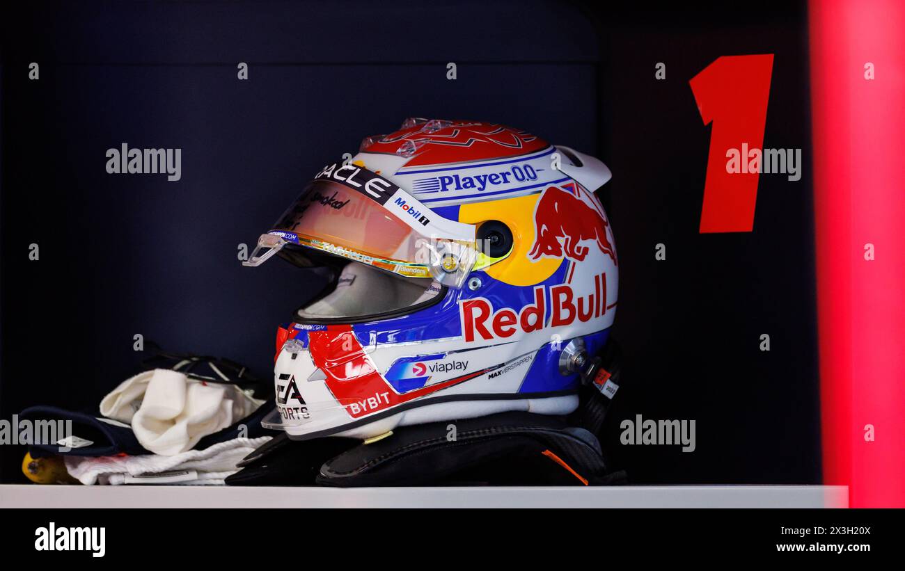 Helmet of max verstappen hi-res stock photography and images Helmet of max verstappen hi-res stock photography and images
