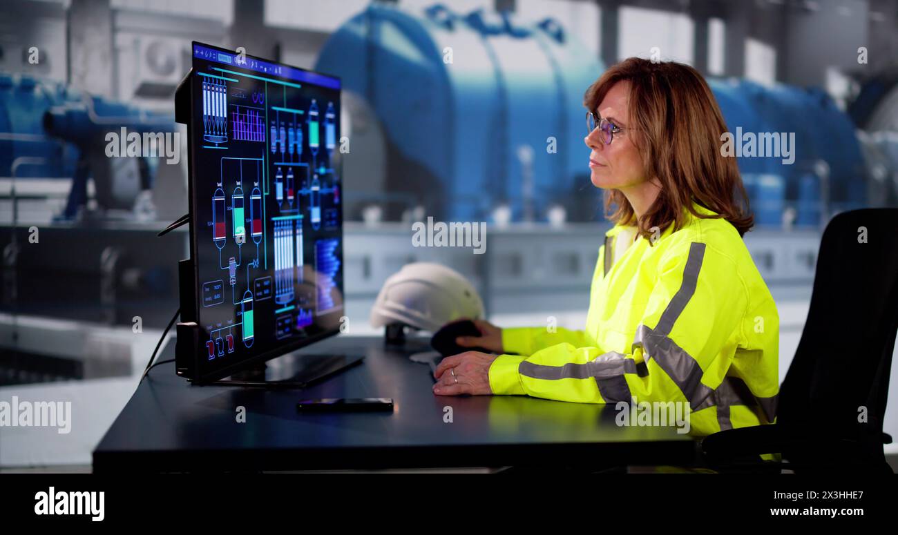 Engineer Operators Using Scada System At Industrial Plant Stock Photo ...
