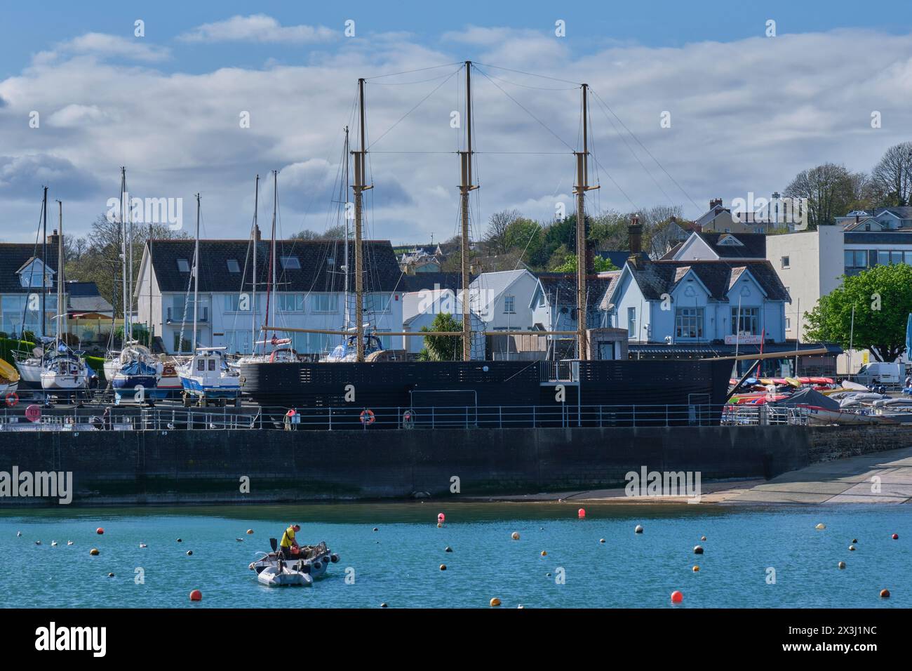 coastal-schooner-national-events-deck-saundersfoot-harbour