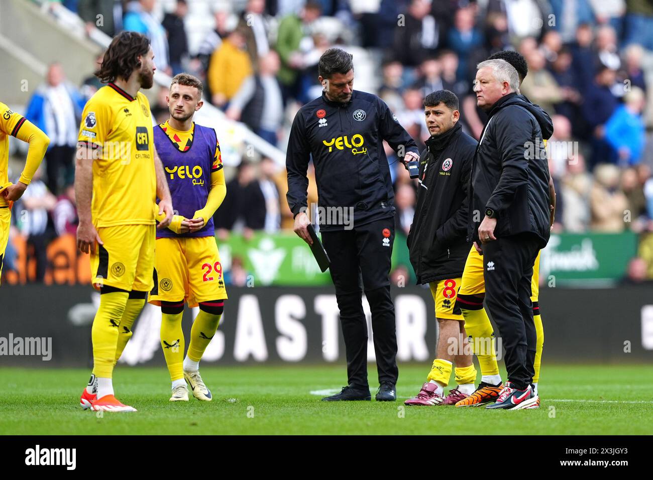Sheffield United manager Chris Wilder (right) and players after the final whistle in the Premier League match at St. James' Park, Newcastle upon Tyne. Sheffield United have been relegated from the Premier League after losing 5-1 at Newcastle. Picture date: Saturday April 27, 2024. Stock Photo