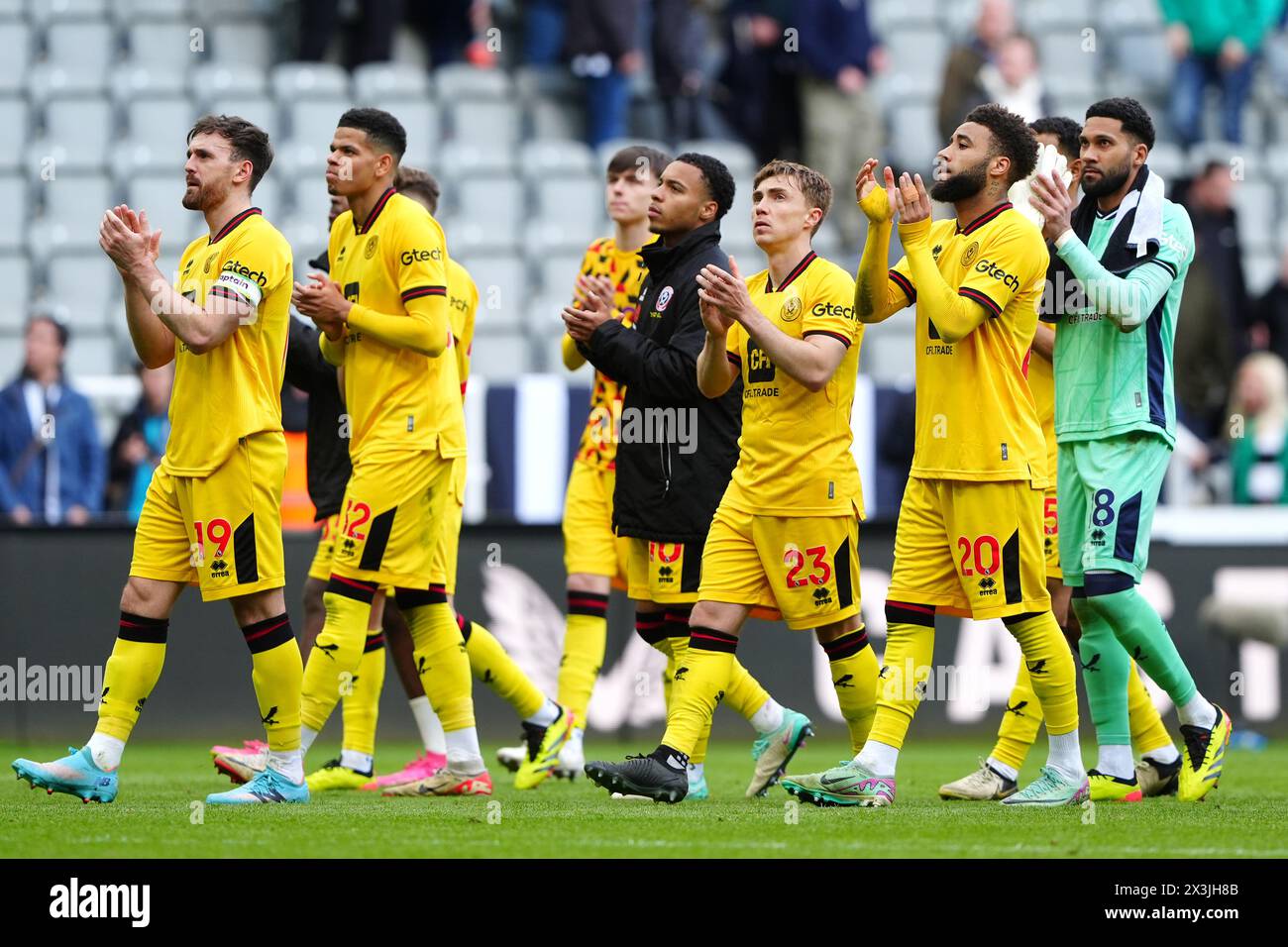 Sheffield United players applaud the fans after the final whistle in the Premier League match at St. James' Park, Newcastle upon Tyne. Sheffield United have been relegated from the Premier League after losing 5-1 at Newcastle. Picture date: Saturday April 27, 2024. Stock Photo