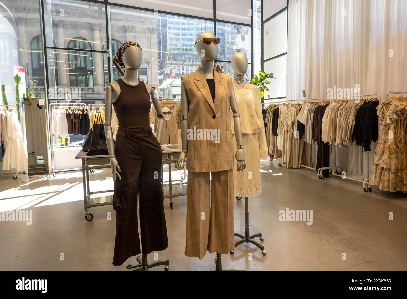 H and m other stories online