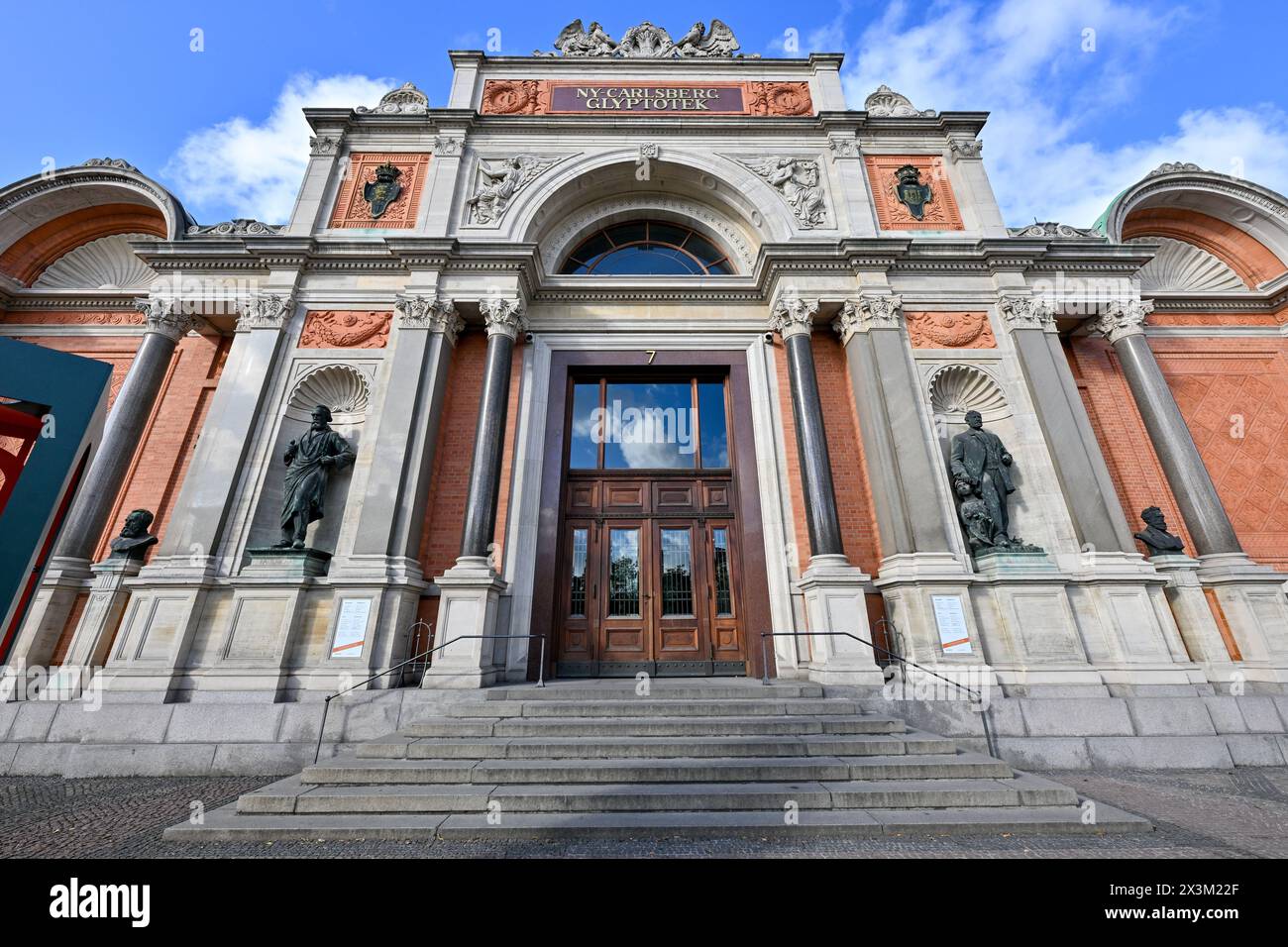 the-national-gallery-of-denmark-2023-hi-res-stock-photography-and
