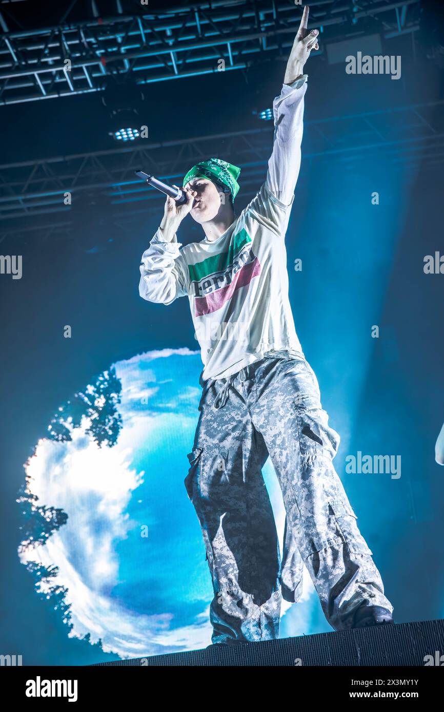 The kid laroi on stage hires stock photography and images Alamy