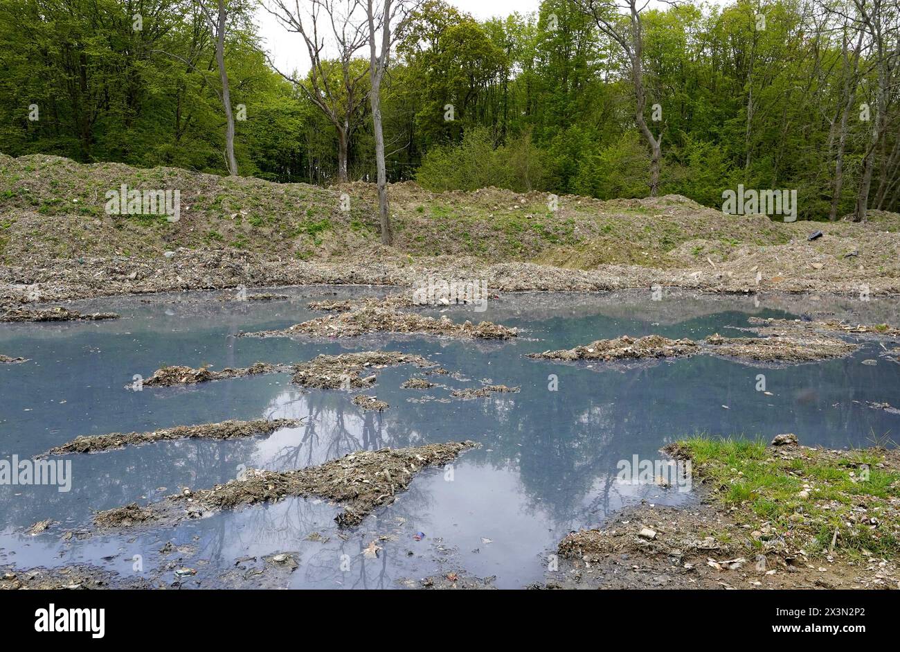 A view of thousands of tonnes of illegal waste dumped within Hoad's ...