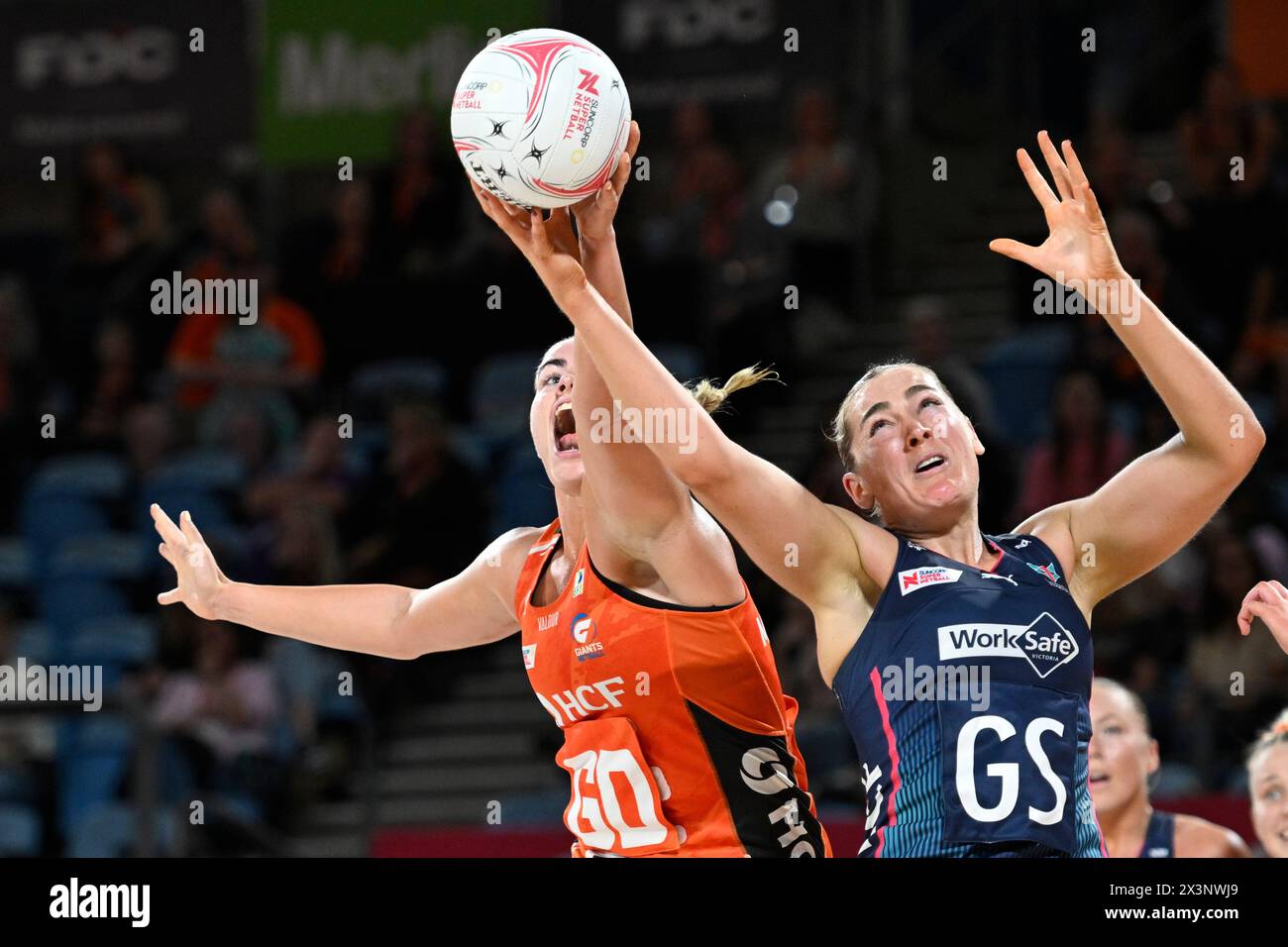 28th April 2024;  Ken Rosewall Arena, Sydney, NSW, Australia: Suncorp Super Netball , Giants Netball versus Melbourne Vixens; Matilda McDonell of the Giants and Sophie Garbin of the Melbourne Vixens compete for the ball Stock Photo