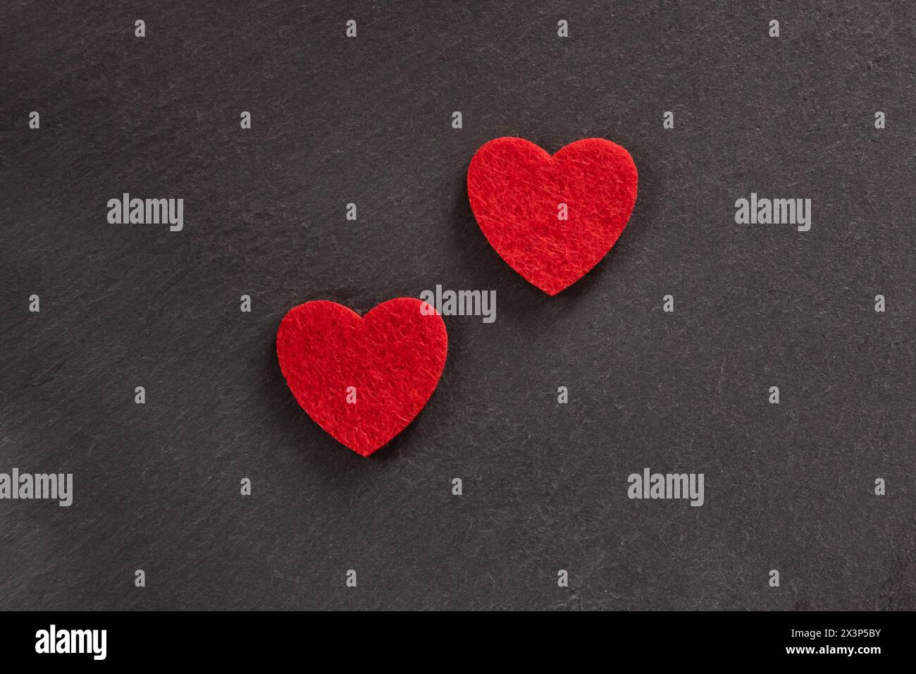 Pebble love heart hi-res stock photography and images - Alamy