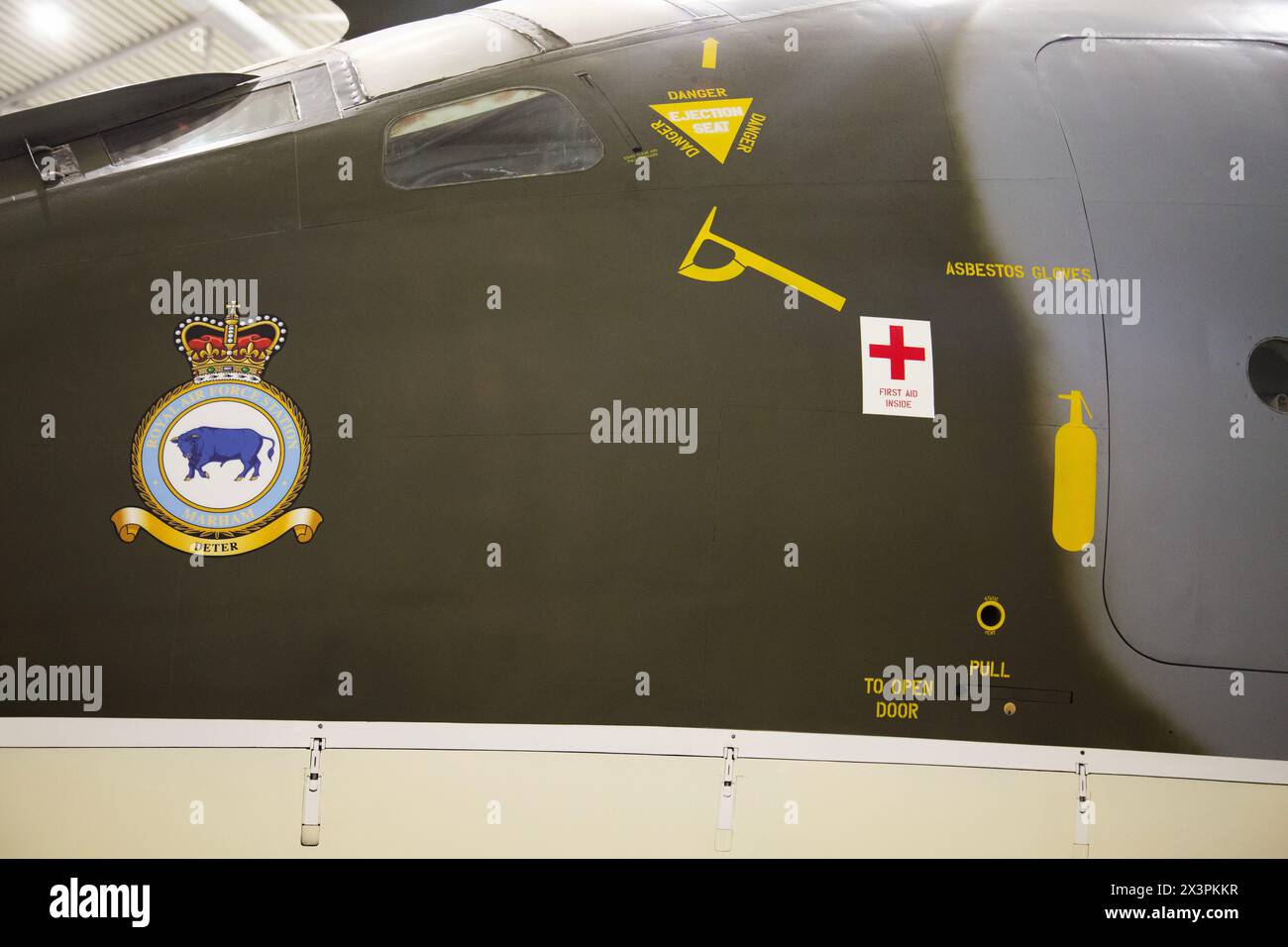 Markings and insignia on the nose of a Handley Page Victor B (K) IA model tanker aircraft, XH648. IWM, Duxford, UK Stock Photo