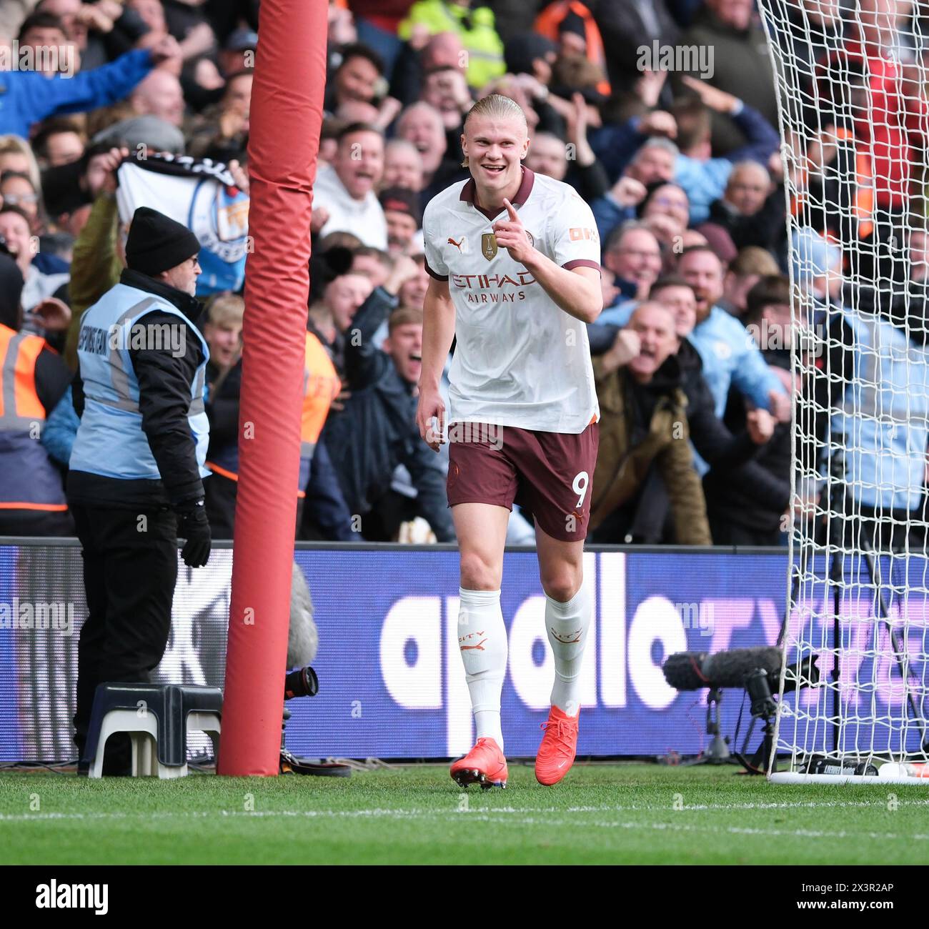 The City Ground, Nottingham, UK. 28th Apr, 2024. Premier League Football, Nottingham Forest versus Manchester City; Erling Haaland of Manchester City celebrates his goal in the 71st minute 0-2 Credit: Action Plus Sports/Alamy Live News Stock Photo