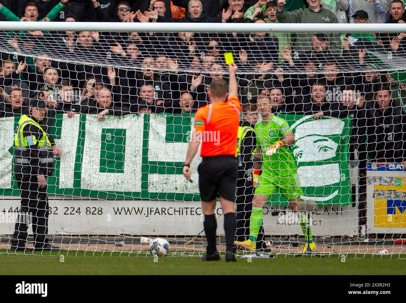 Dens Park, Dundee, UK. 28th Apr, 2024. Scottish Premiership Football, Dundee versus Celtic; Joe Hart of Celtic is yellow carded by Referee John Beaton for time wasting Credit: Action Plus Sports/Alamy Live News Stock Photo