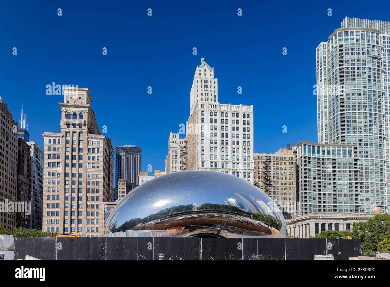 Chicago, OCT 3 2023 - Sunny view of Cloud Gate at Millennium Park ...