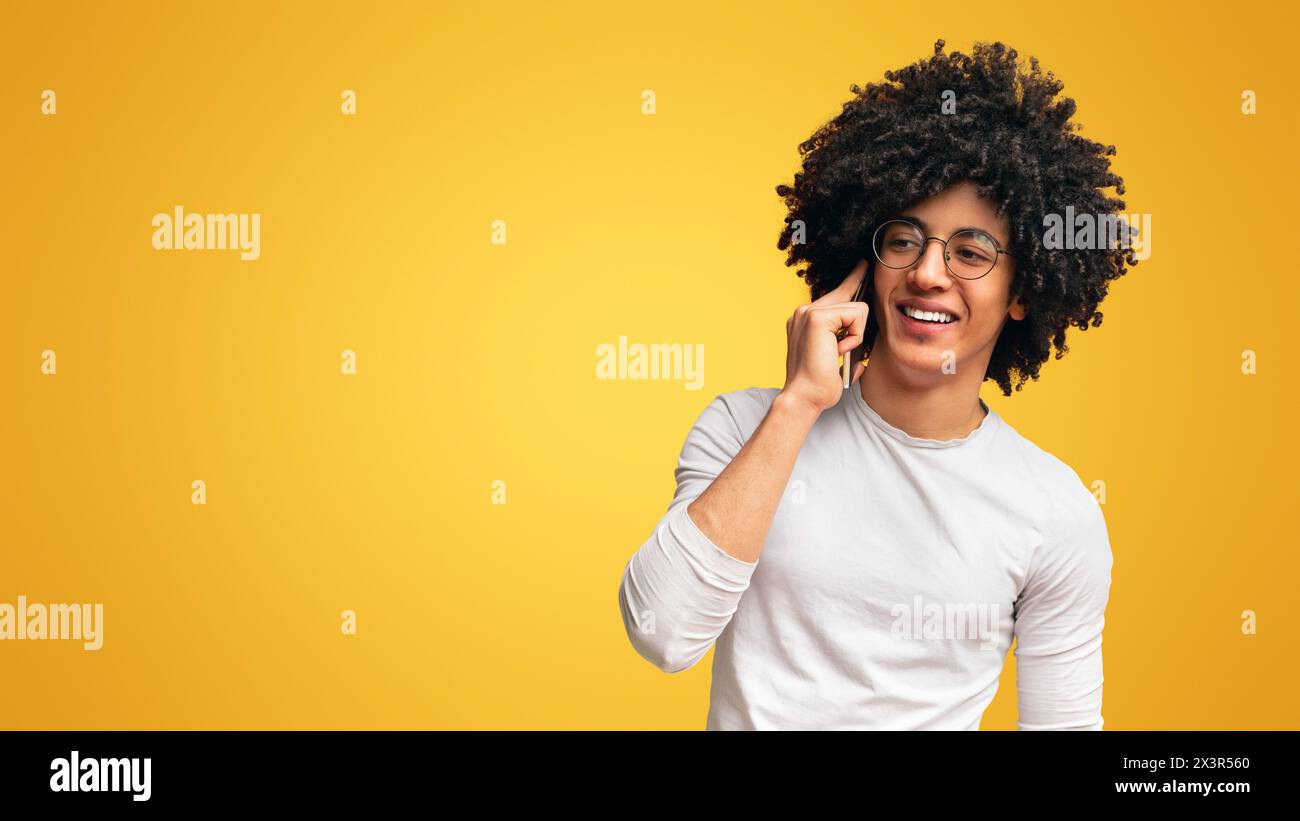 Carefree guy laughing talking hi-res stock photography and images - Alamy