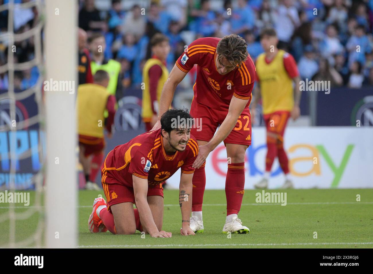 Naples, Italy. 28th April 2024, Stadio Diego Armando Maradona, Naples, Italy; Serie A Football; Napoli versus Roma;  Sardar Azmoun of AS Roma is checked by team mate Edoardo Bove of AS Roma after the foul for a penalty kick Credit: Action Plus Sports Images/Alamy Live News Stock Photo