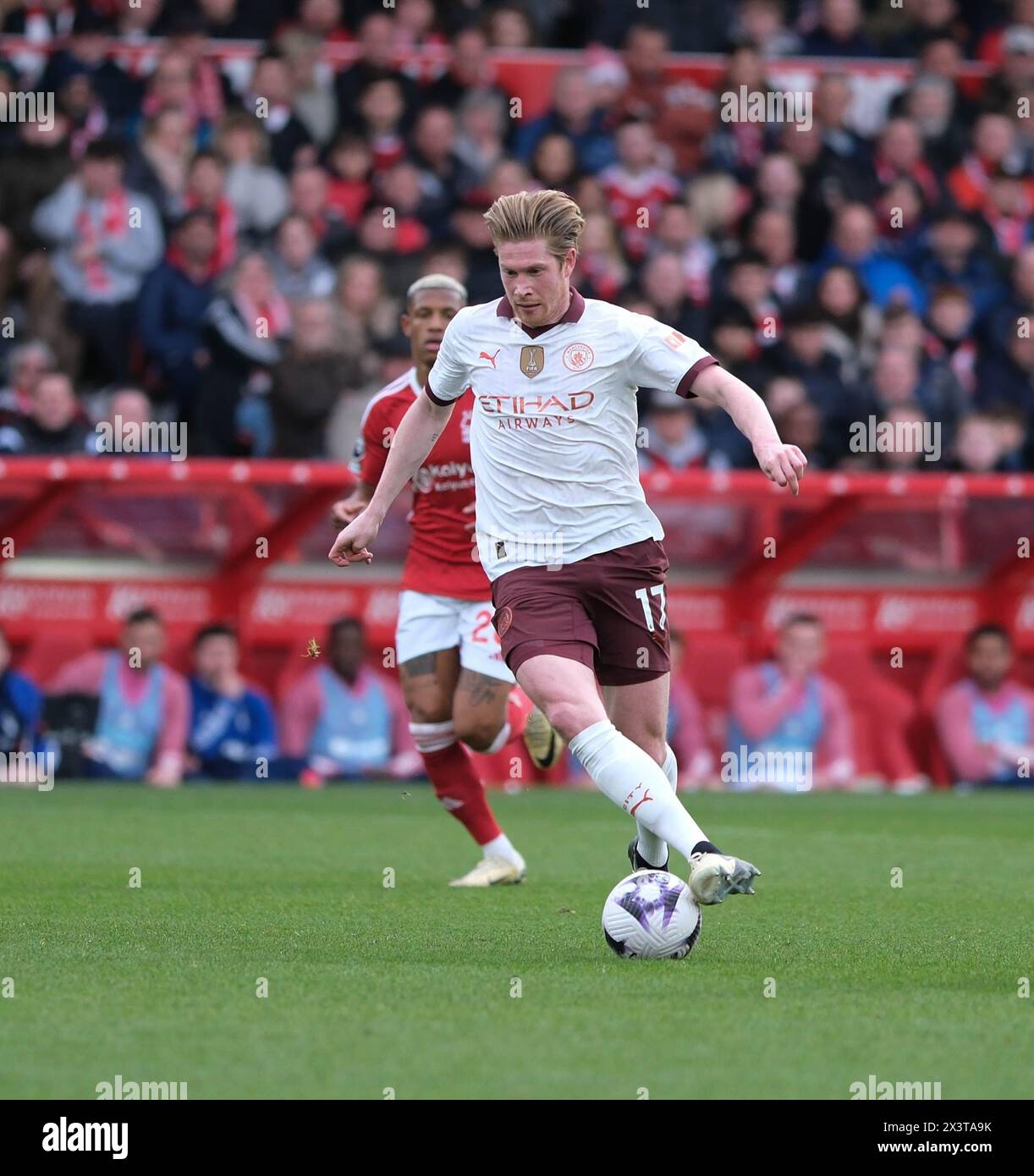 28th April 2024; The City Ground, Nottingham, England; Premier League Football, Nottingham Forest versus Manchester City; Kevin De Bruyne of Manchester City runs with the ball Stock Photo
