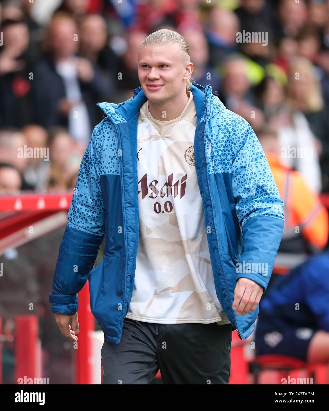 The City Ground, Nottingham, UK. 28th Apr, 2024. Premier League Football, Nottingham Forest versus Manchester City; Erling Haaland of Manchester City prior to kick off Credit: Action Plus Sports/Alamy Live News Stock Photo