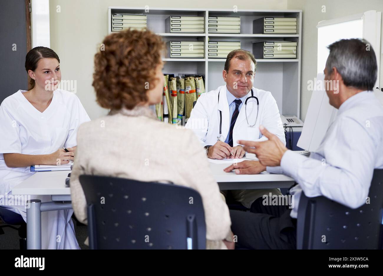 Doctor office hi-res stock photography and images - Alamy