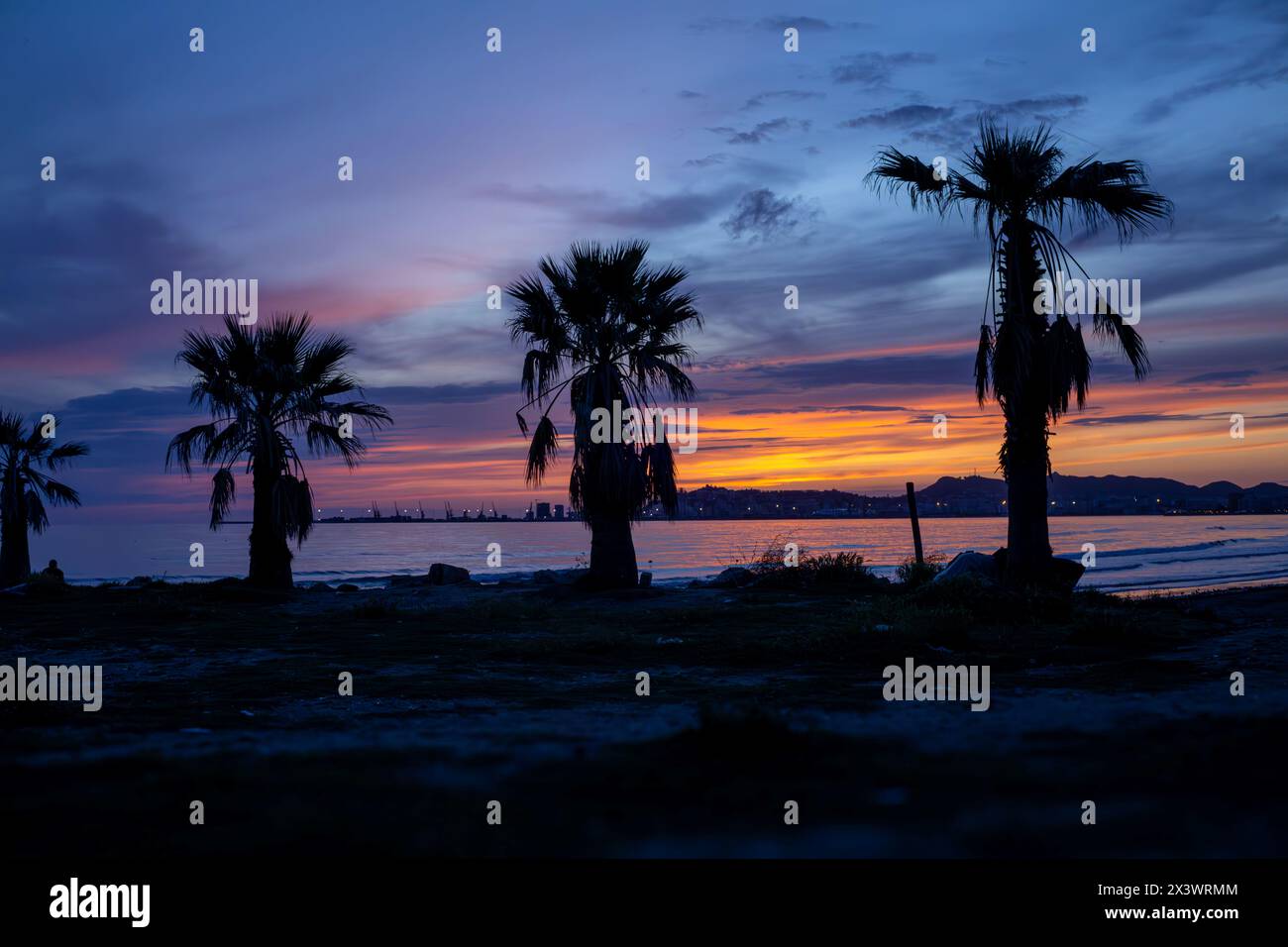 Where sky meets the sea hi-res stock photography and images - Alamy