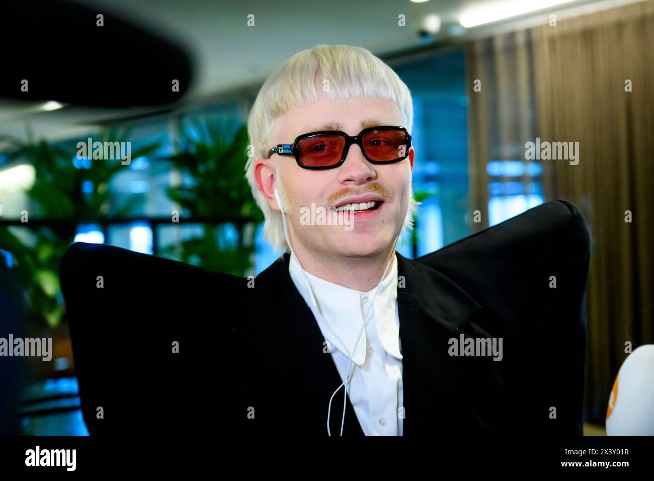 Eurovisie songfestival hires stock photography and images Alamy
