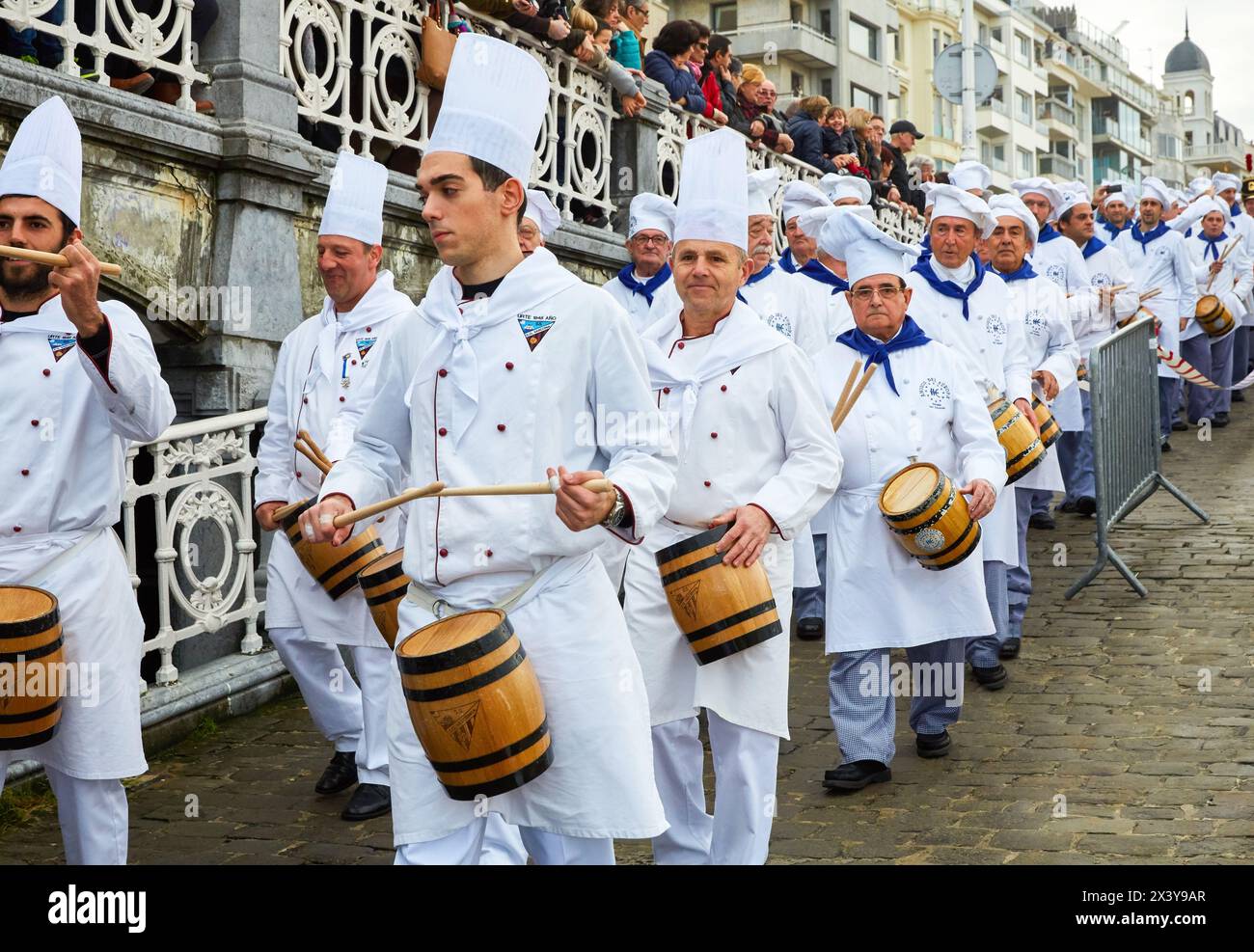 la-concha-beach-tamborrada-inauguration-of-donostia-2016-european