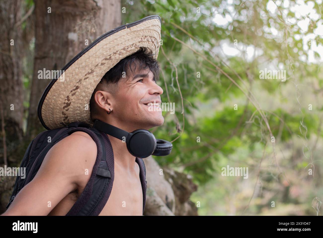 Young explorer hi-res stock photography and images - Alamy