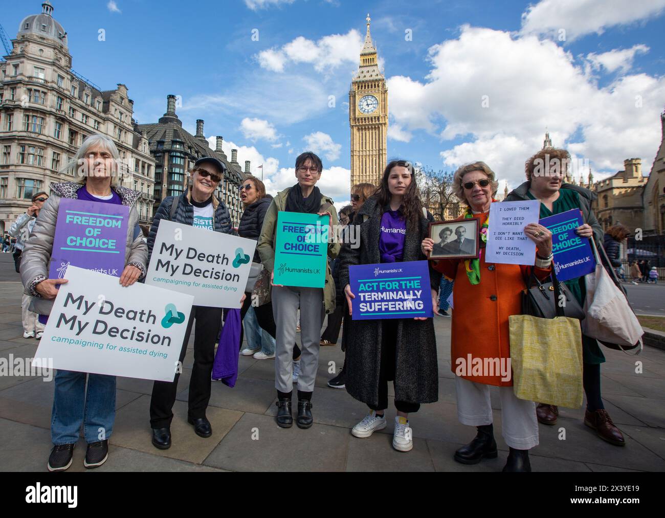 Campaignment Hi-res Stock Photography And Images - Alamy