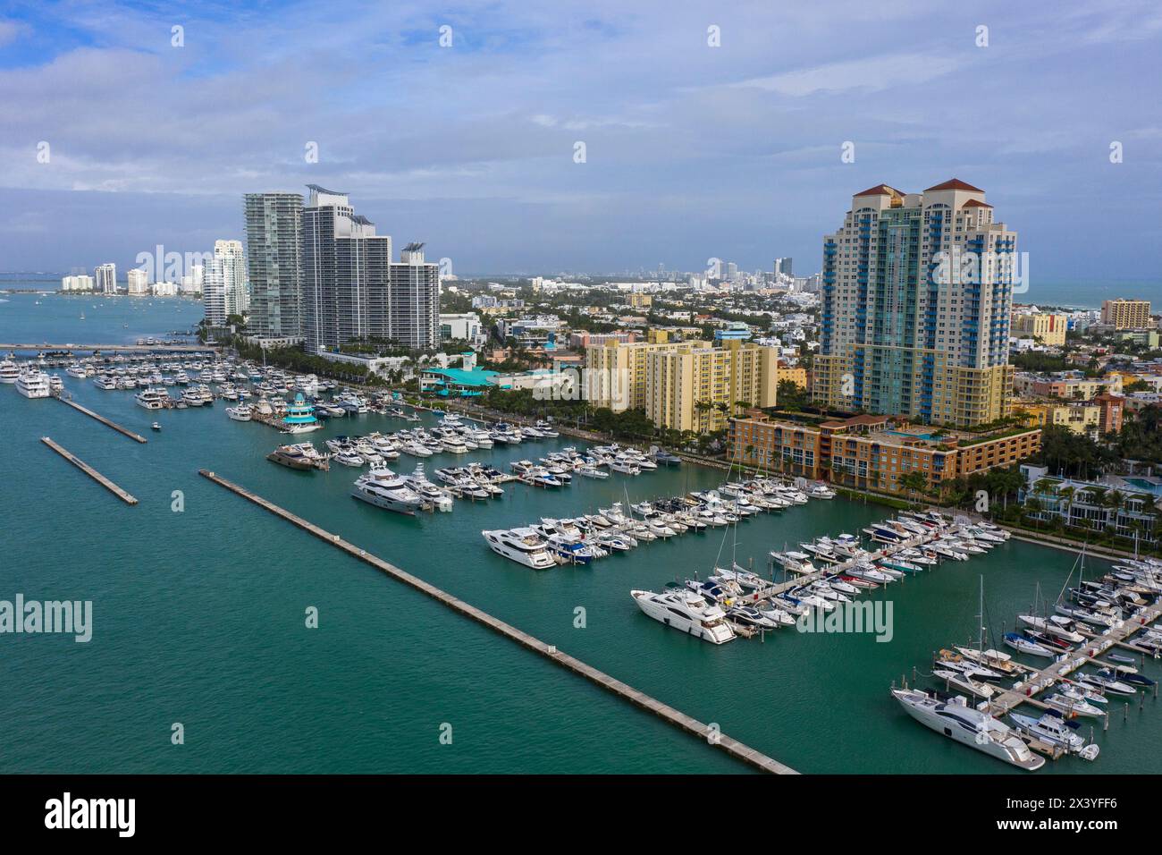 Miami beach marina aerial hi-res stock photography and images - Alamy