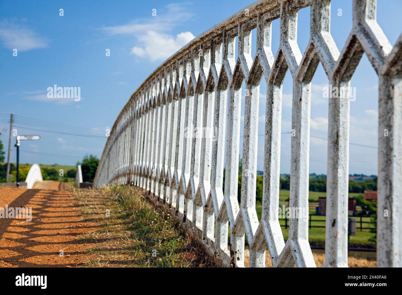 ropemarks Canal bridge detail showing metal rubbing post next to bridge with etched  ropemarks from towing horse lines Stock Photo - Alamy