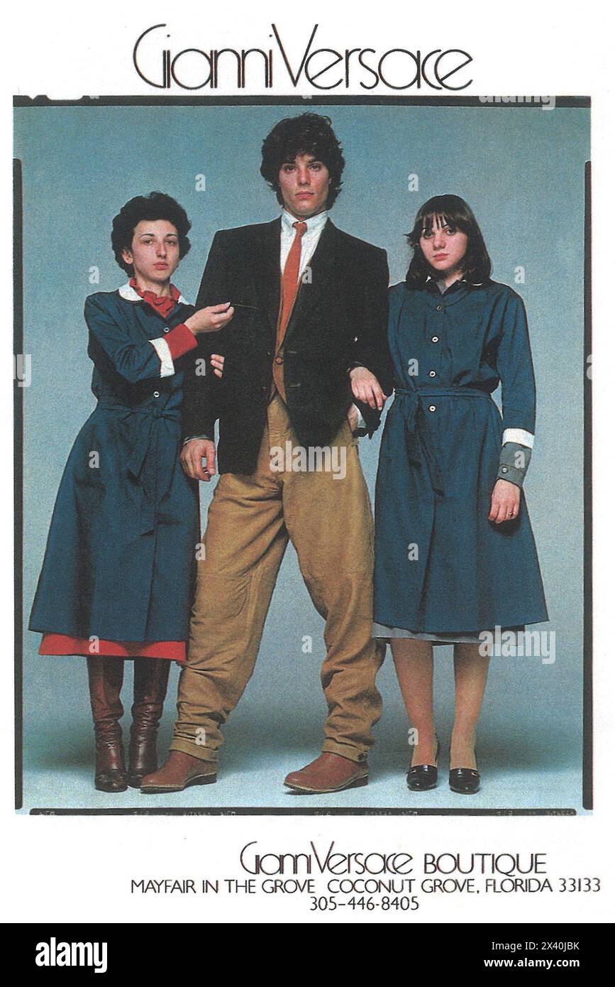 Gianni versace fashion ad hi-res stock photography and images - Alamy