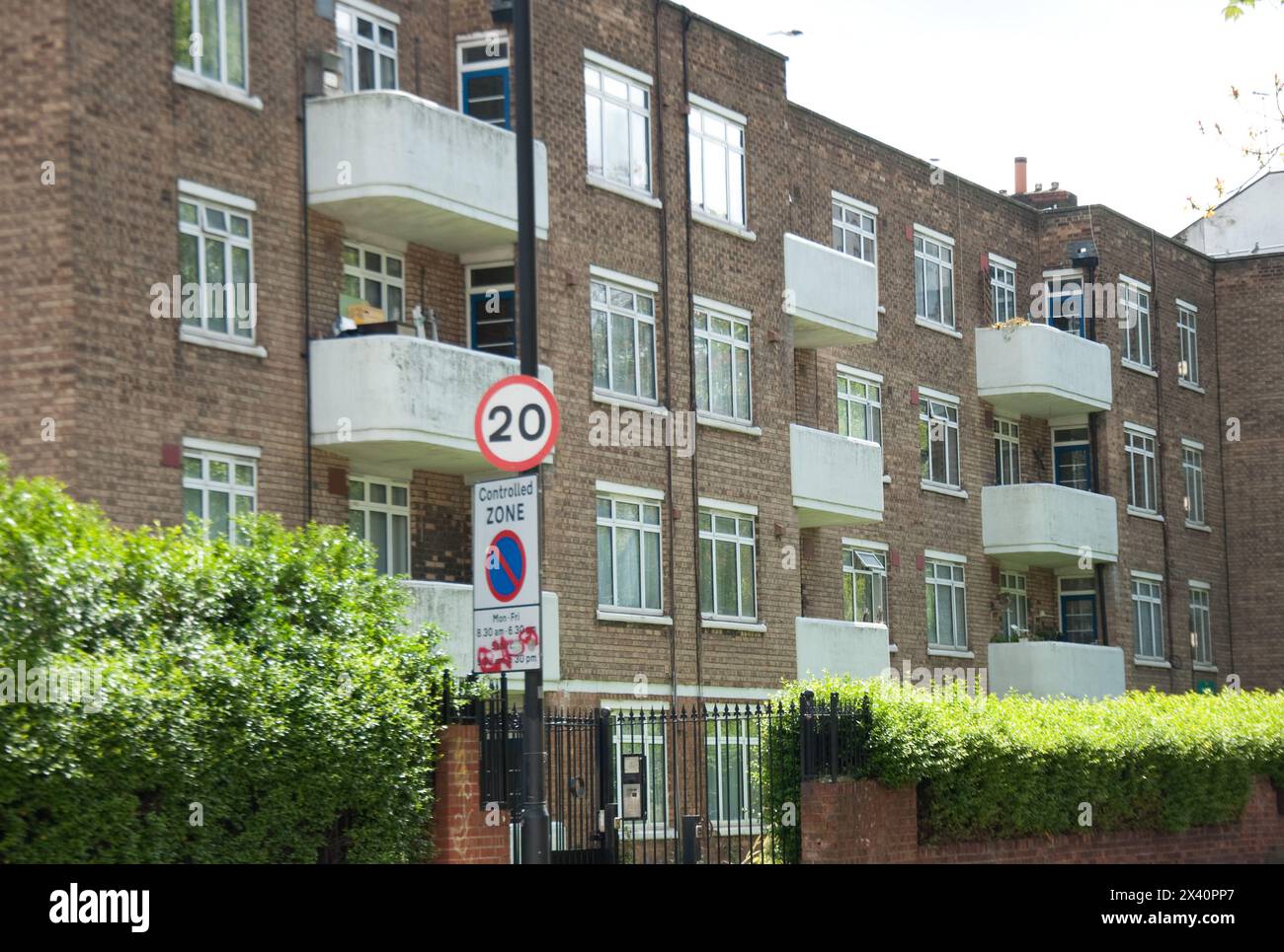 Affordable housing hi-res stock photography and images - Alamy