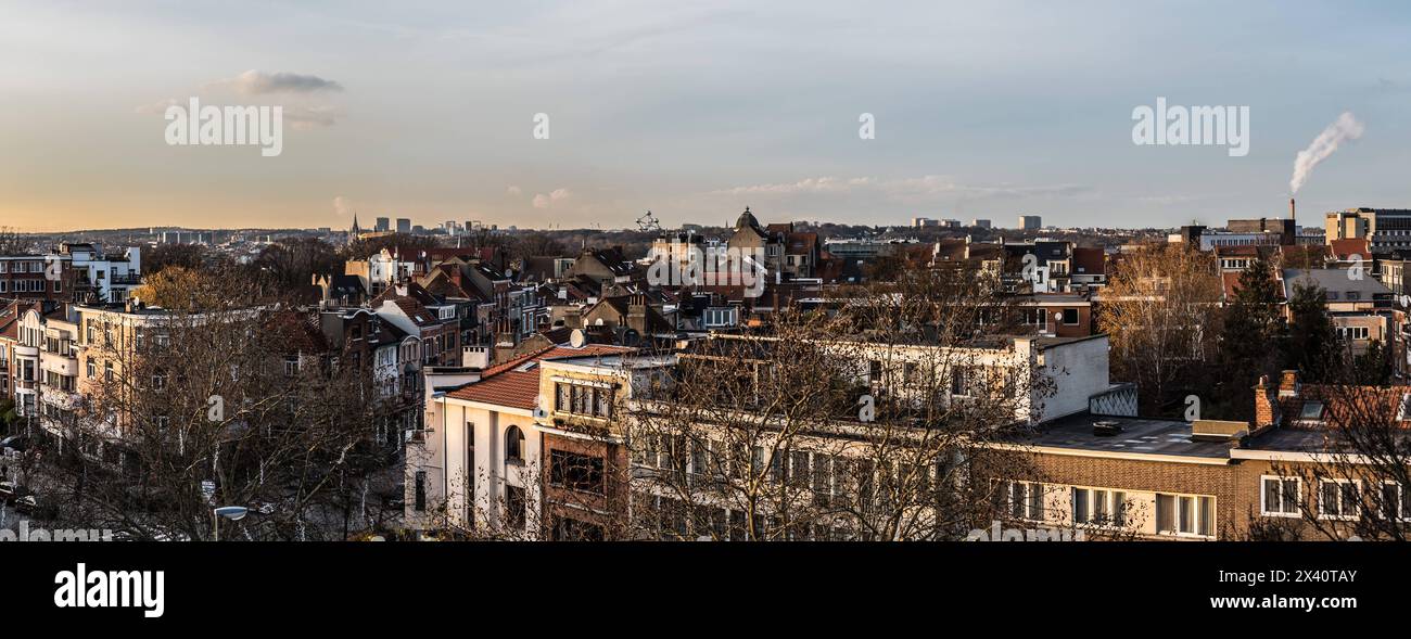 Schaerbeek, Brussels - Belgium - December 4, 2018 - Panoramic view of the Brussels skyline at dusk facing north - The atomium and the combustion chimney are visible Stock Photo