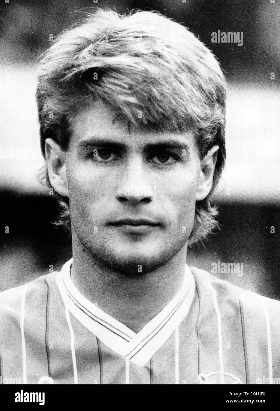 PORTSMOUTH FC PLAYER JOHN KERR, 1988 PIC MIKE WALKER, 1988 Stock Photo