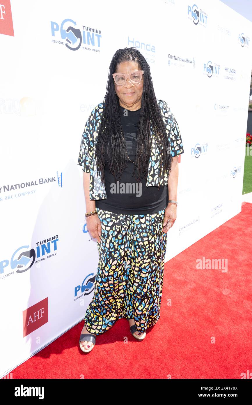 Débat Trump vs. Kamala : un moment clé de la campagne présidentielle  américaine, image size:866x1390